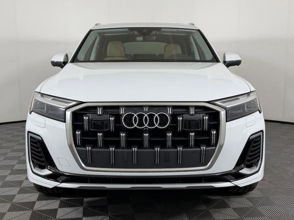 new 2026 Audi Q7 car, priced at $71,021