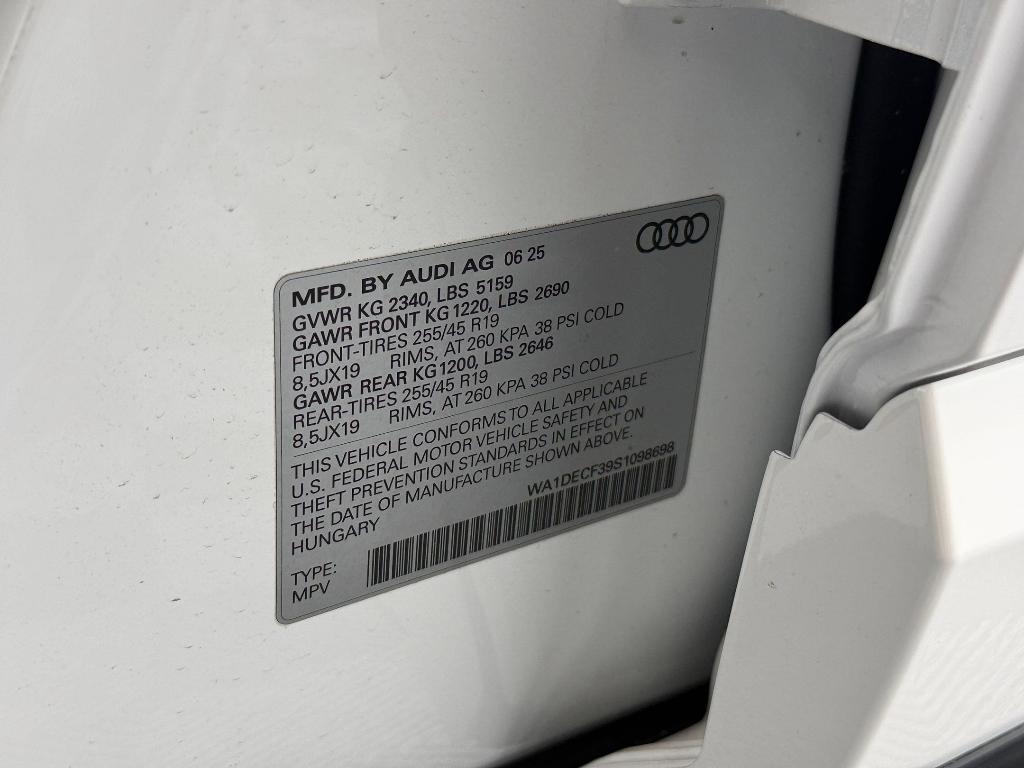 new 2025 Audi Q3 car, priced at $42,982