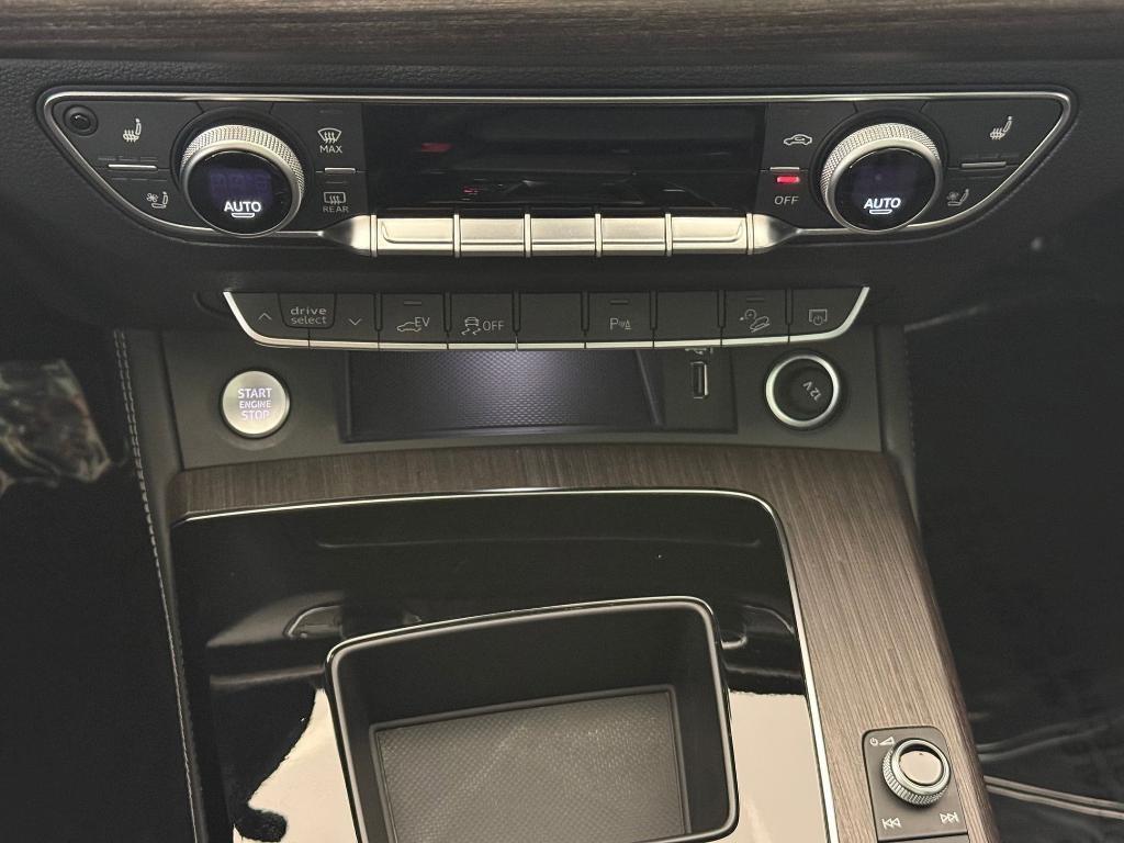 used 2024 Audi Q5 car, priced at $38,498