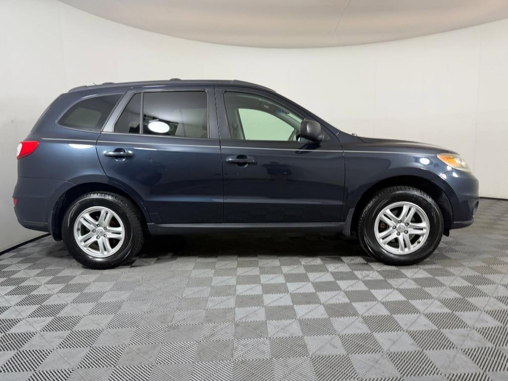 used 2012 Hyundai Santa Fe car, priced at $7,798