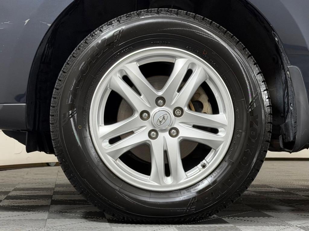 used 2012 Hyundai Santa Fe car, priced at $7,798