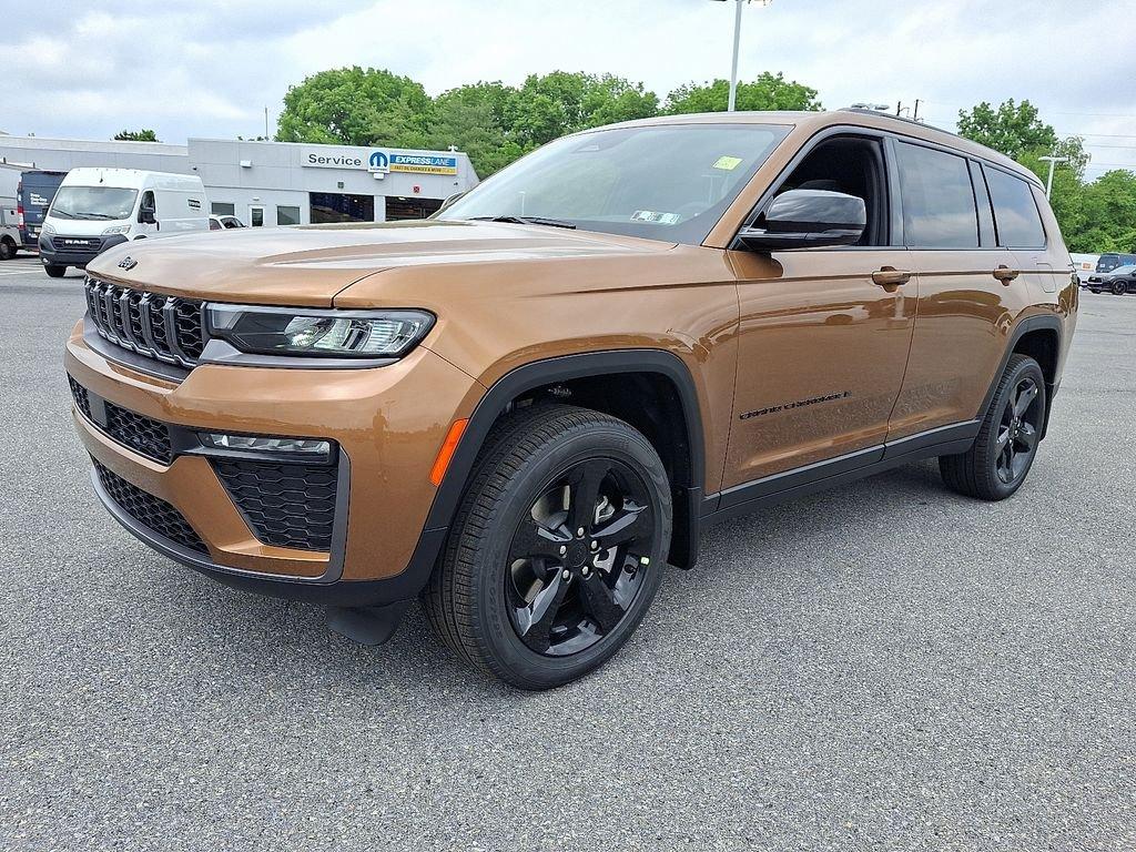 new 2026 Jeep Grand Cherokee L car, priced at $49,462
