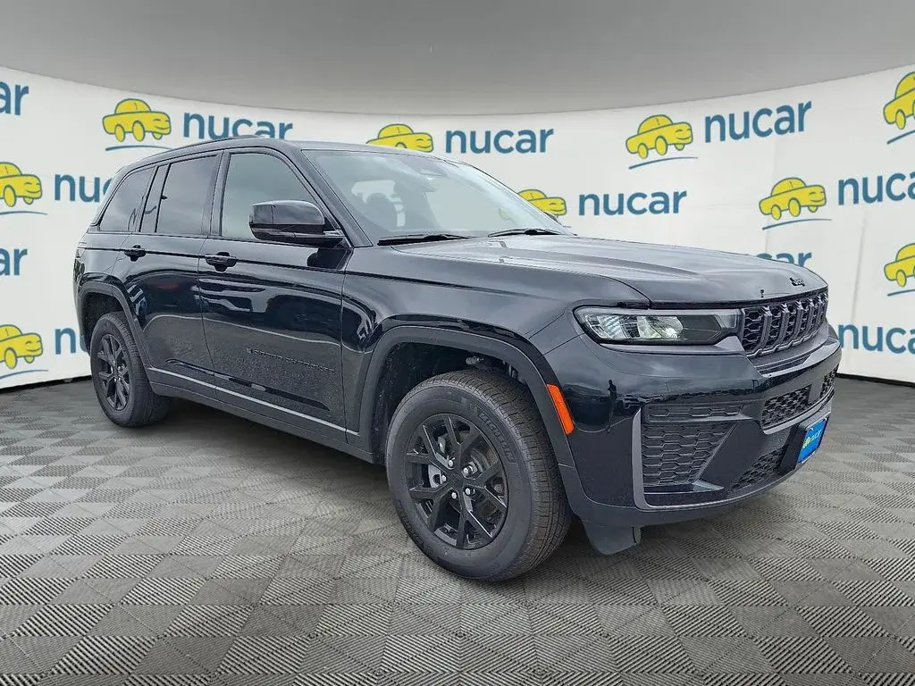 new 2026 Jeep Grand Cherokee car, priced at $45,920
