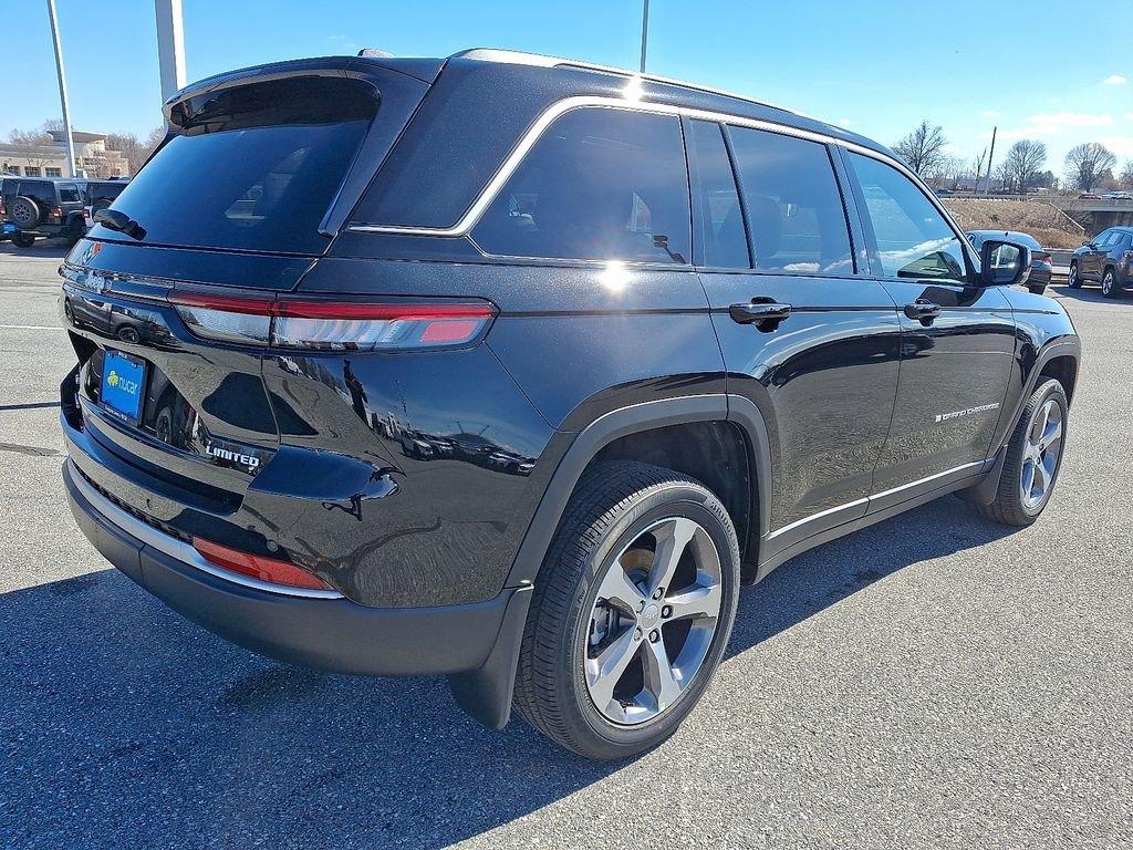 new 2026 Jeep Grand Cherokee car, priced at $46,156