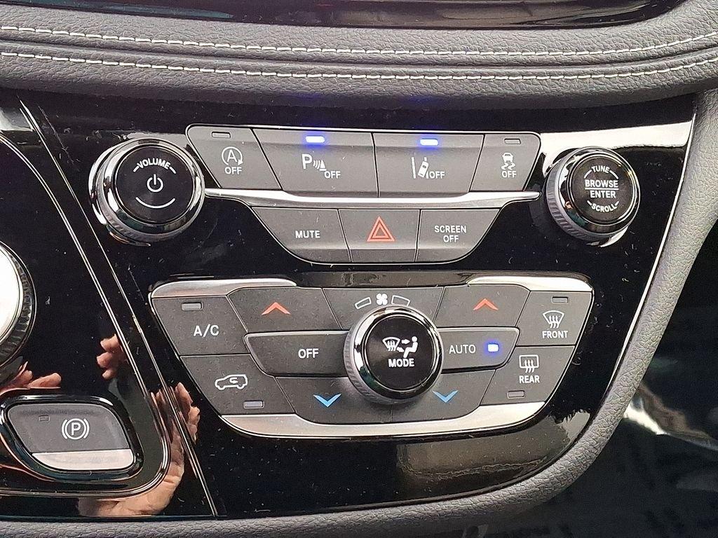new 2026 Chrysler Pacifica car, priced at $41,592