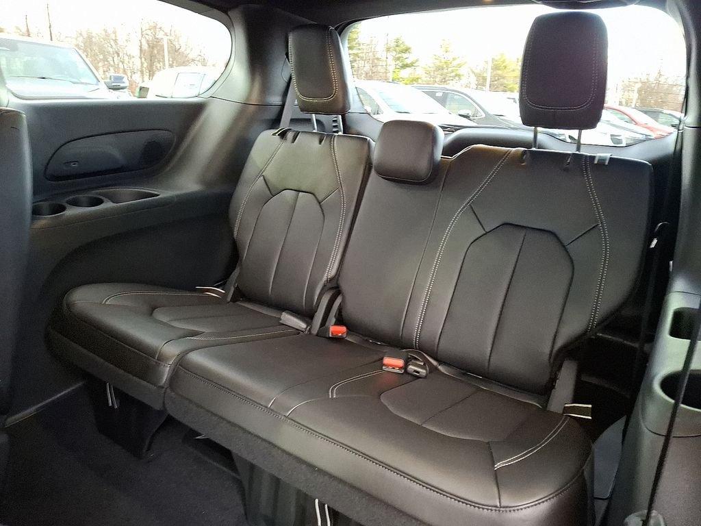 new 2026 Chrysler Pacifica car, priced at $49,899