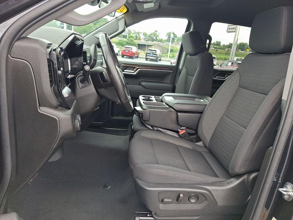 used 2022 Chevrolet Silverado 1500 car, priced at $30,464