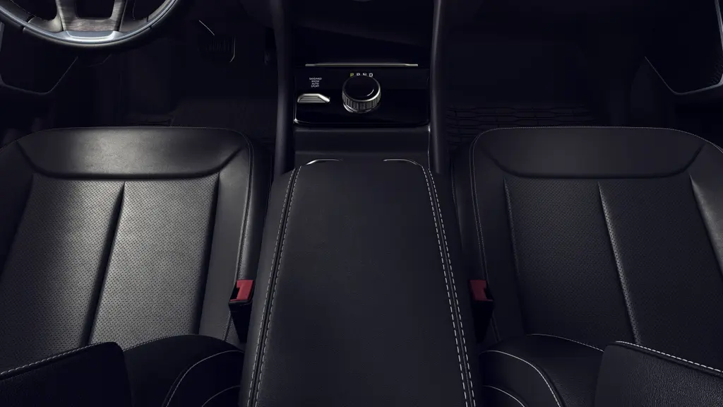 new 2026 Jeep Grand Cherokee L car, priced at $56,825
