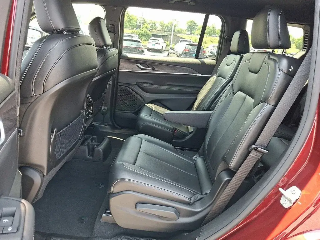 used 2024 Jeep Grand Cherokee L car, priced at $36,109