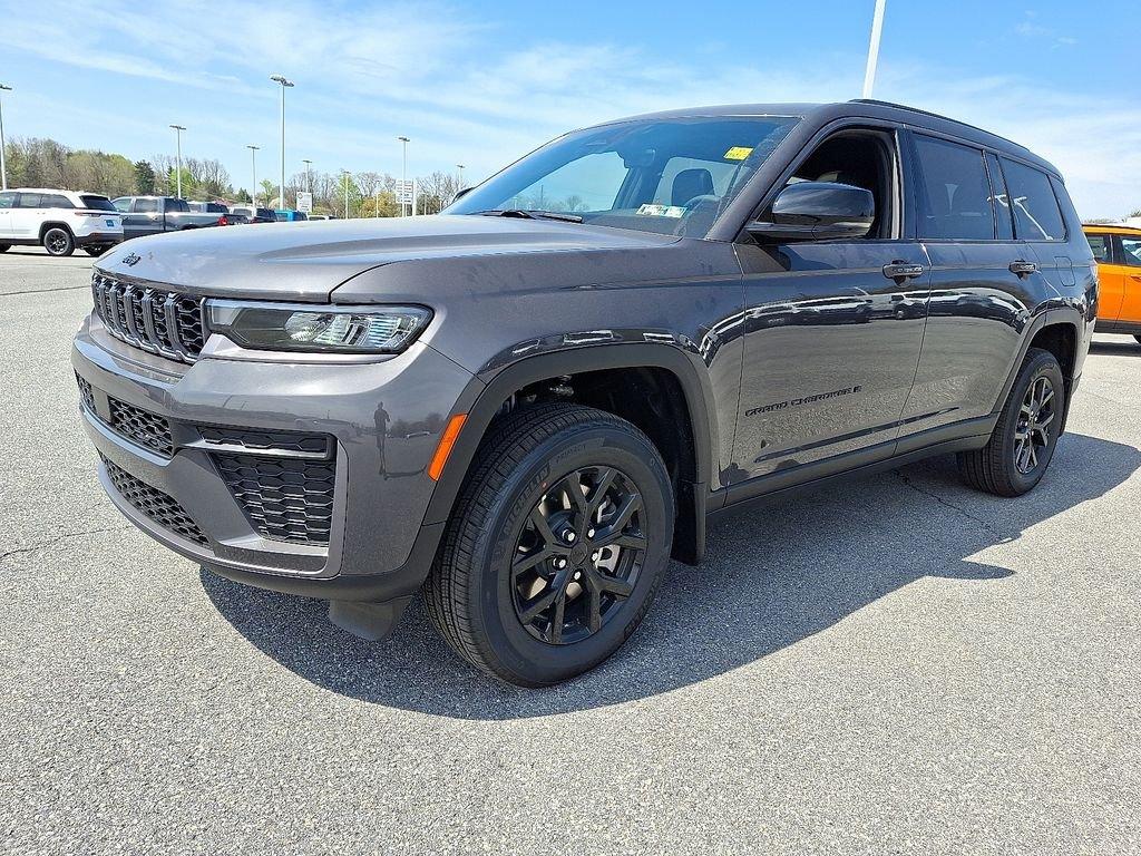new 2026 Jeep Grand Cherokee L car, priced at $46,683