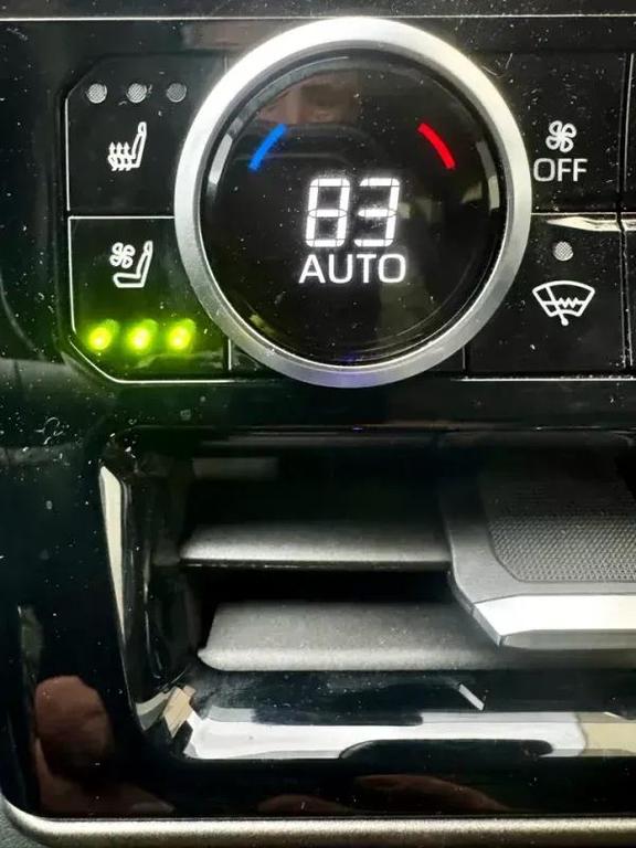 used 2023 Toyota Highlander Hybrid car, priced at $50,697