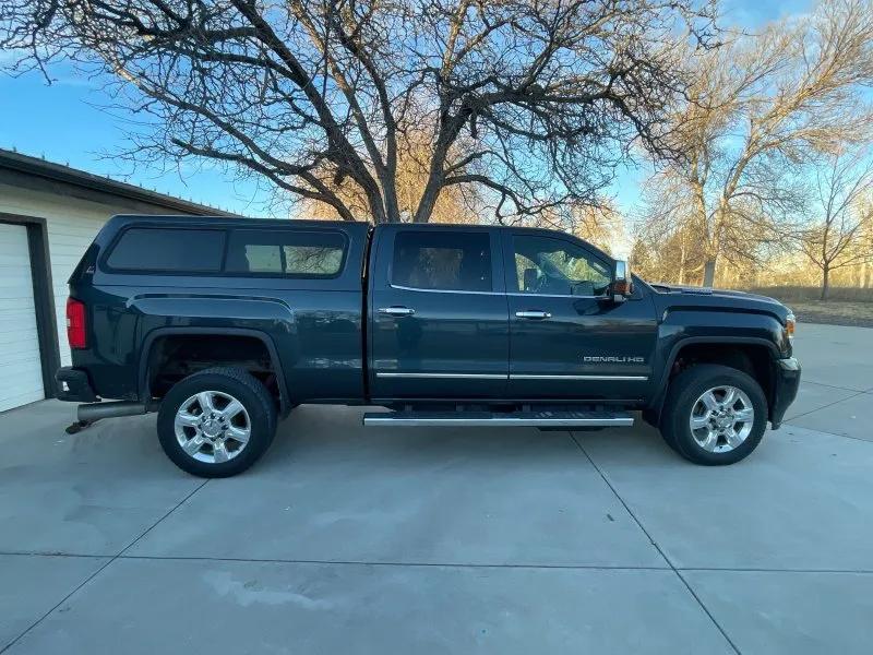 used 2017 GMC Sierra 2500 car, priced at $39,998
