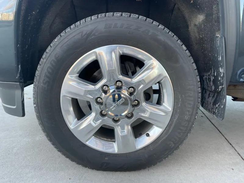 used 2017 GMC Sierra 2500 car, priced at $39,998