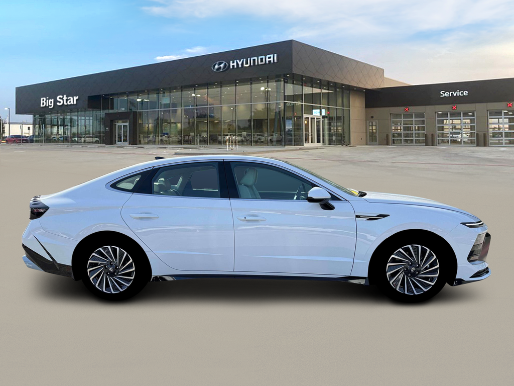 new 2026 Hyundai Sonata Hybrid car, priced at $33,382