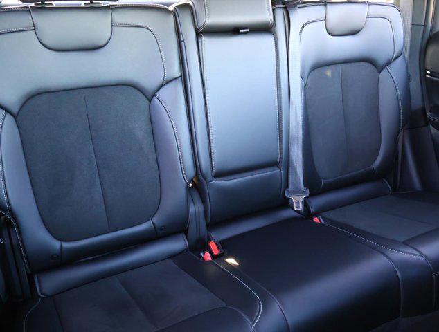 used 2025 Jeep Grand Cherokee car, priced at $35,988