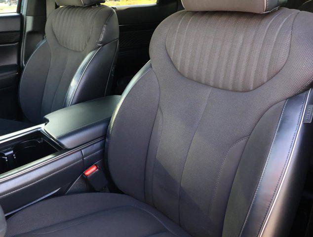 used 2025 Hyundai Palisade car, priced at $46,588