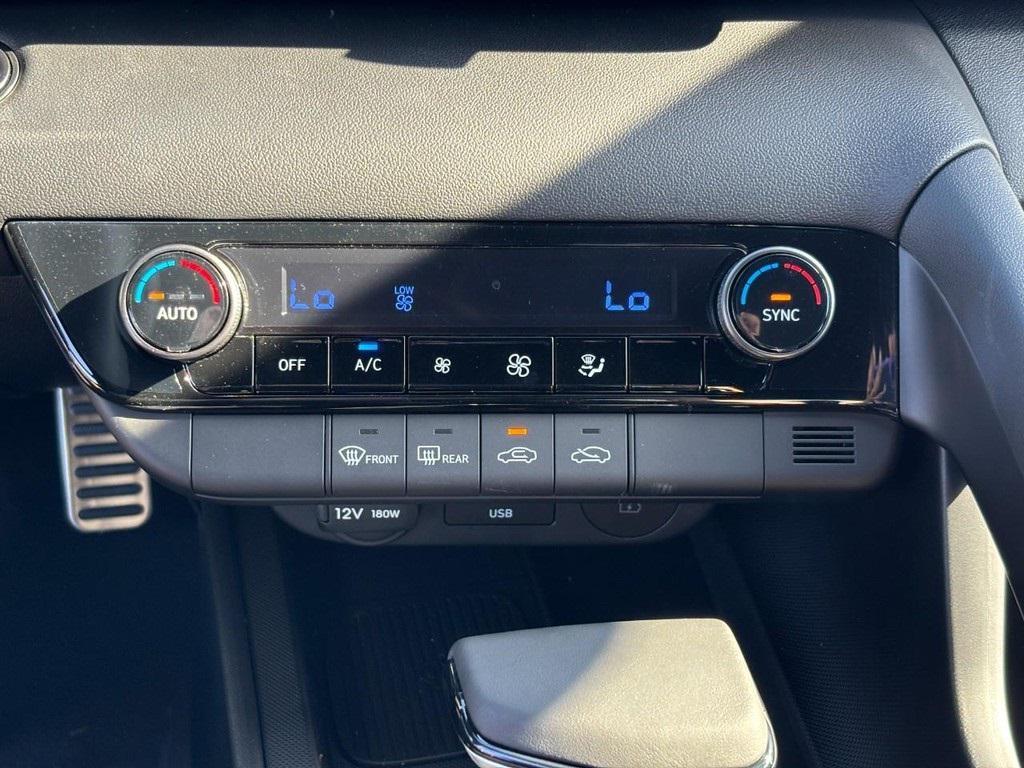 new 2026 Hyundai Elantra car, priced at $23,389