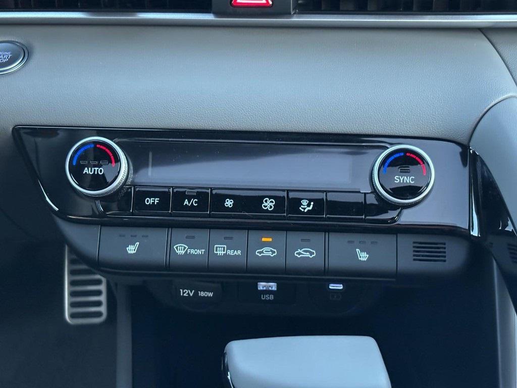 new 2026 Hyundai Elantra car, priced at $25,143