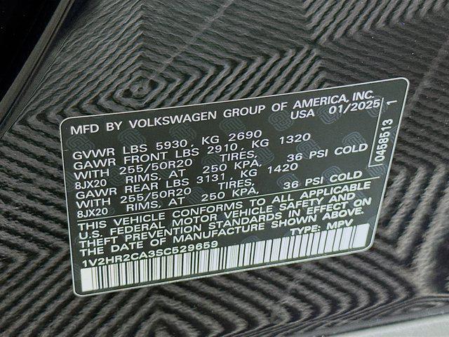 used 2025 Volkswagen Atlas car, priced at $32,608