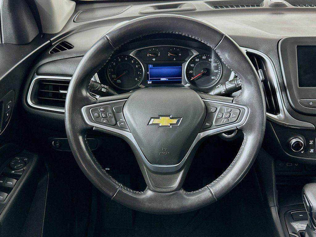 used 2022 Chevrolet Equinox car, priced at $23,818