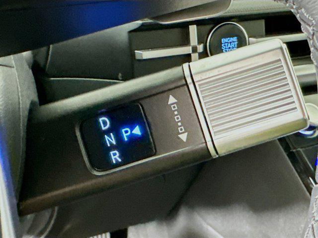 used 2025 Hyundai Santa Fe car, priced at $28,996