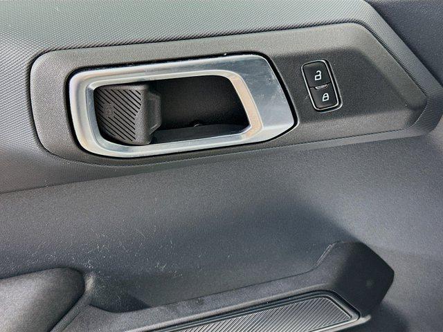 used 2025 Ford Bronco car, priced at $35,996