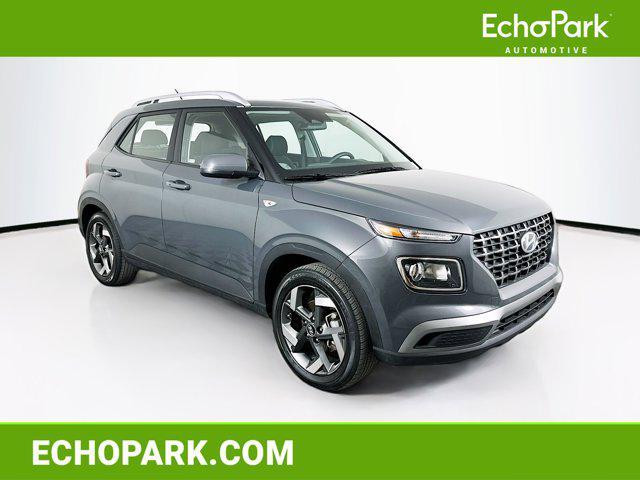 used 2025 Hyundai Venue car, priced at $17,996