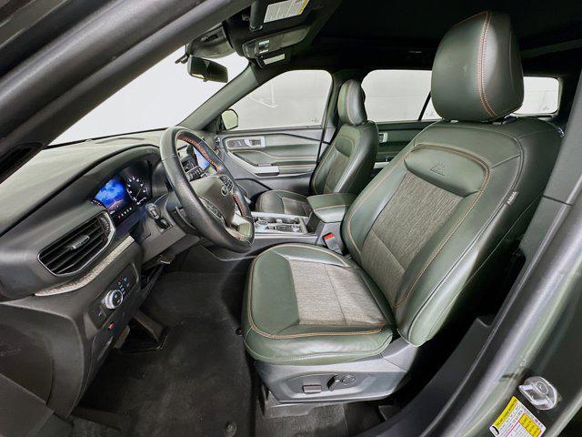 used 2022 Ford Explorer car, priced at $29,996