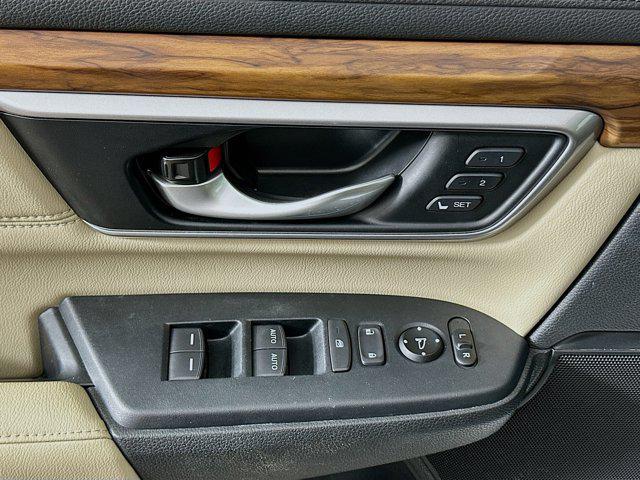 used 2020 Honda CR-V car, priced at $23,996