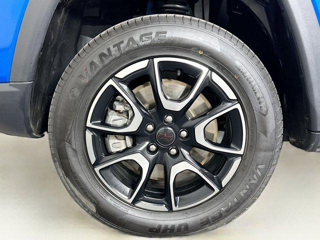 used 2025 Jeep Compass car, priced at $22,818
