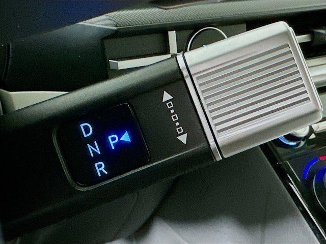 used 2024 Hyundai Santa Fe car, priced at $25,996