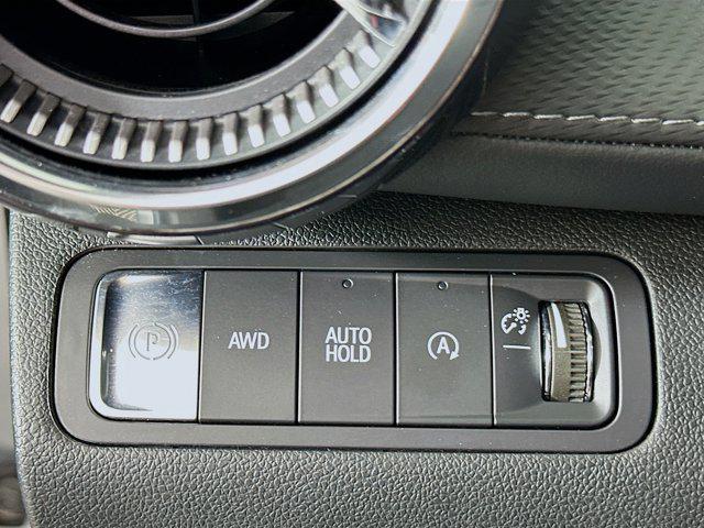 used 2025 Chevrolet Equinox car, priced at $25,996