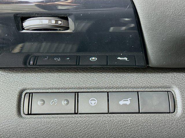 used 2025 Nissan Pathfinder car, priced at $28,197