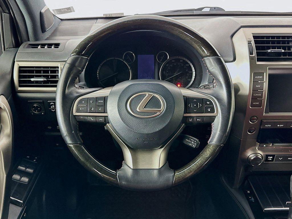 used 2020 Lexus GX 460 car, priced at $35,108