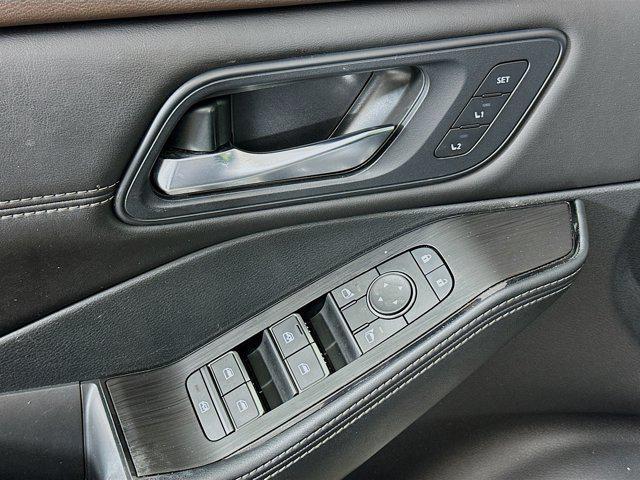 used 2023 Nissan Rogue car, priced at $24,118