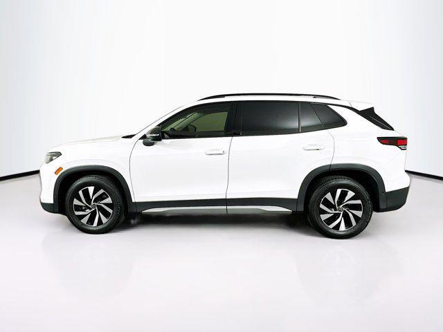 used 2025 Volkswagen Tiguan car, priced at $25,918