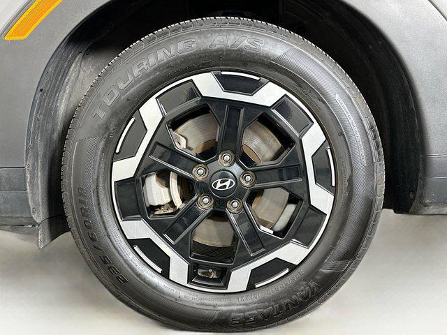 used 2024 Hyundai Santa Fe car, priced at $25,497