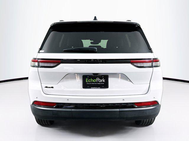 used 2023 Jeep Grand Cherokee car, priced at $30,487