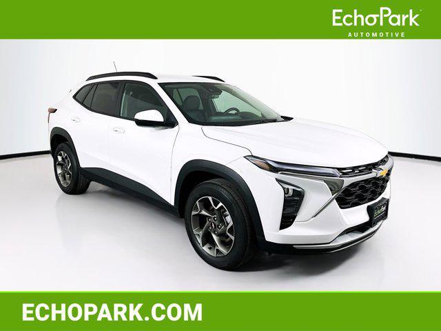 used 2025 Chevrolet Trax car, priced at $19,996