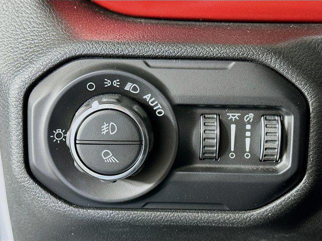 used 2021 Jeep Gladiator car, priced at $30,737