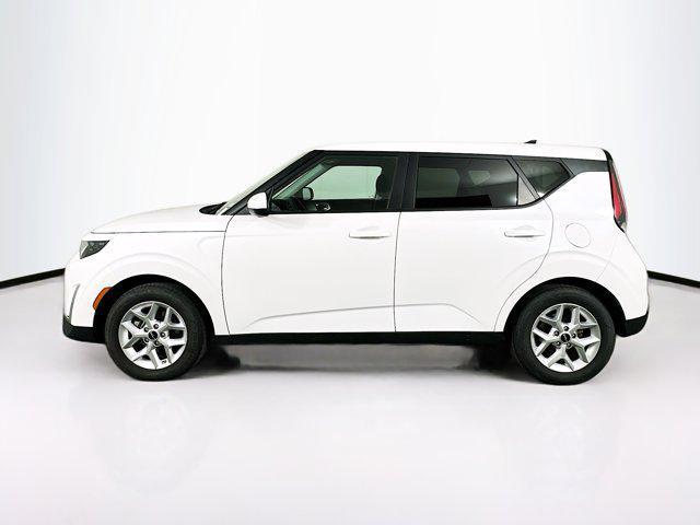 used 2024 Kia Soul car, priced at $14,987
