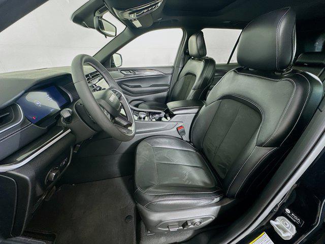 used 2023 Jeep Grand Cherokee car, priced at $26,487