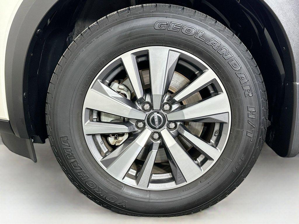 used 2023 Nissan Pathfinder car, priced at $31,618