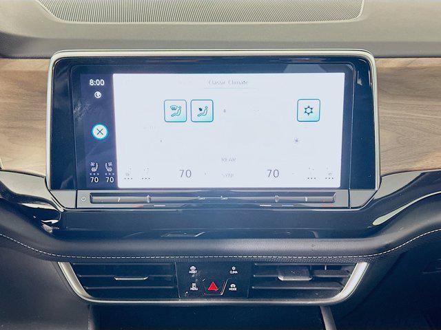 used 2025 Volkswagen Atlas car, priced at $28,347