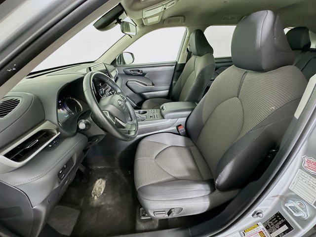 used 2024 Toyota Highlander car, priced at $31,497