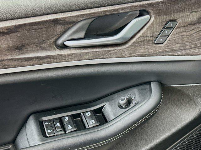 used 2023 Jeep Grand Cherokee car, priced at $27,496