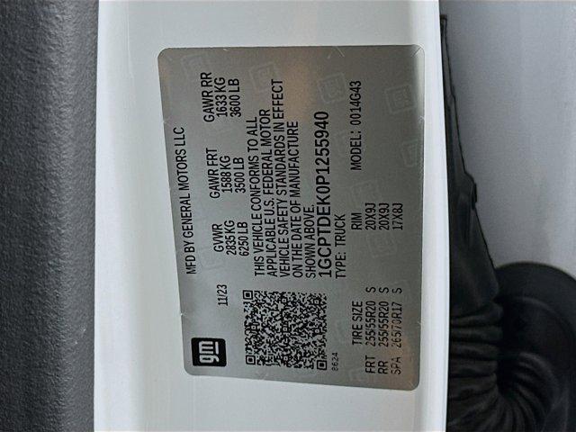 used 2023 Chevrolet Colorado car, priced at $33,997