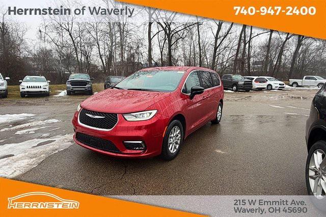 new 2026 Chrysler Pacifica car, priced at $46,935