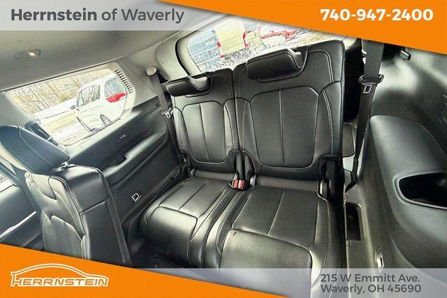 used 2021 Jeep Grand Cherokee L car, priced at $20,495