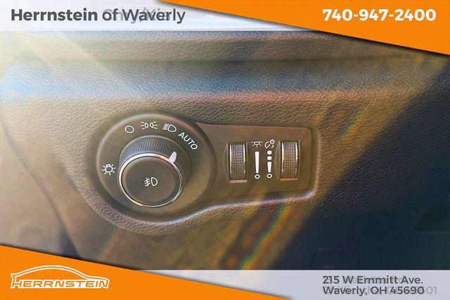 new 2026 Chrysler Pacifica car, priced at $51,845